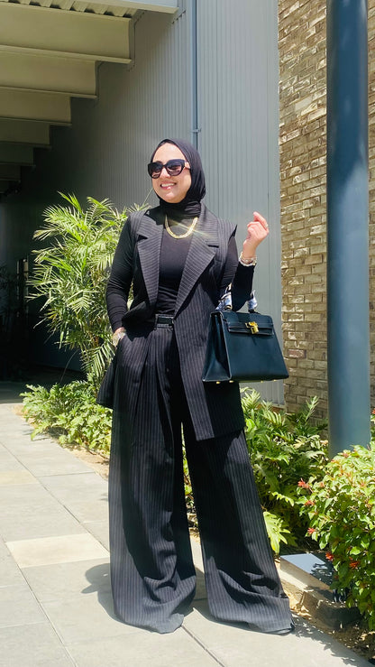 Elegant stripped suit